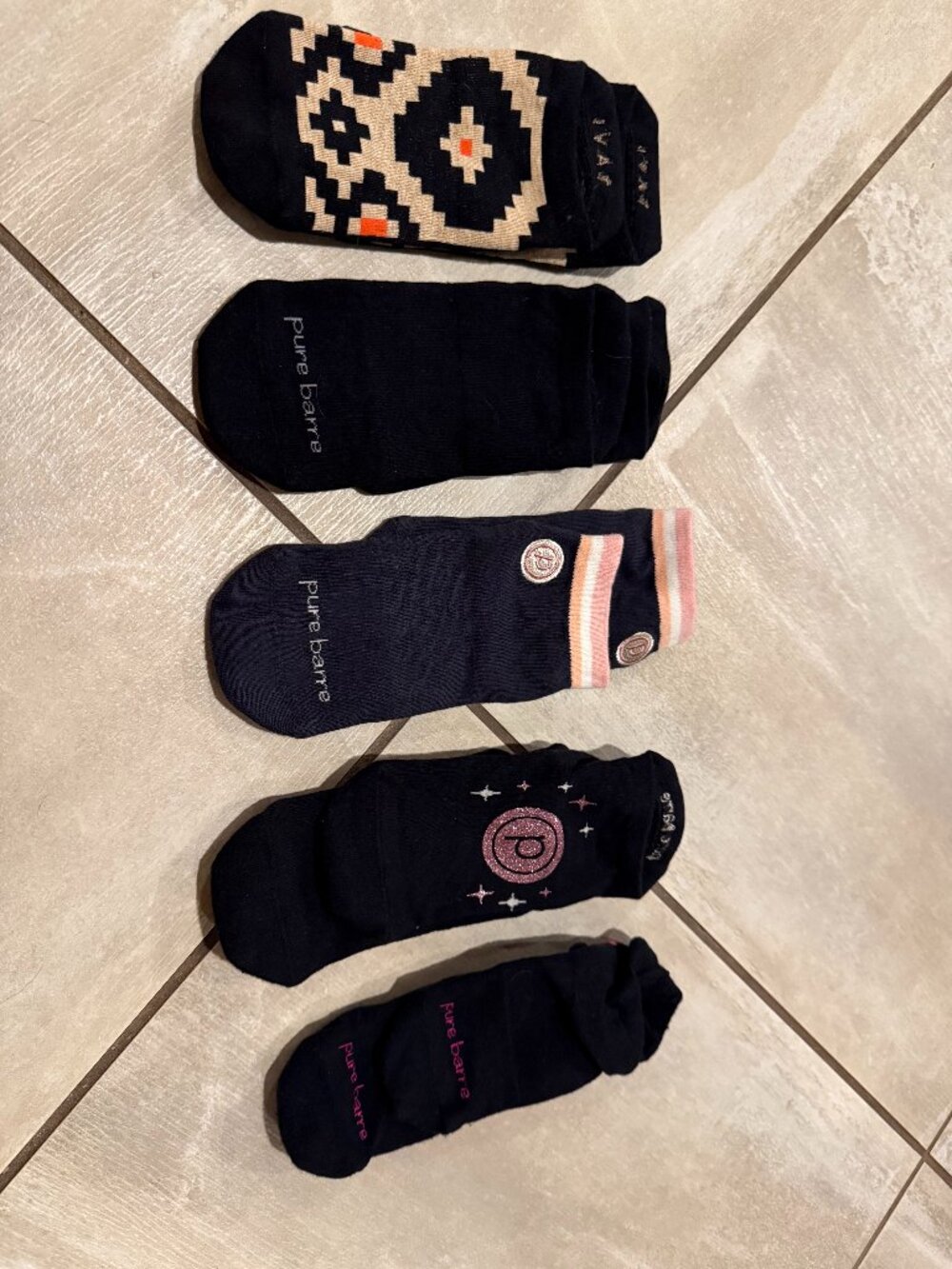 NWOT Pure Barre Tavi Noir Grip Socks Bundle: 5 Pairs